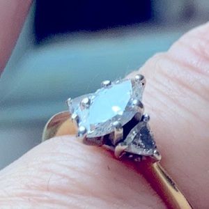 Diamond Ring. 1 total Kt. 18kt gold.